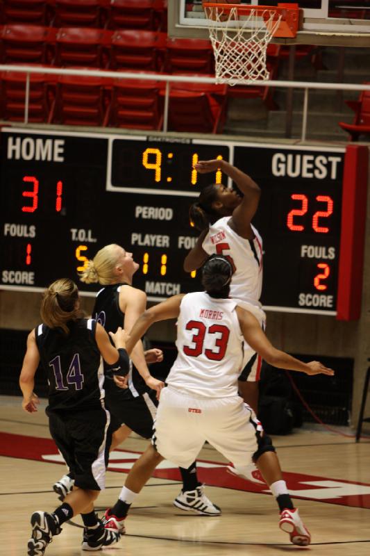 2011-12-01 19:18:35 ** Basketball, Cheyenne Wilson, Rachel Morris, Utah Utes, Weber State, Women's Basketball ** 