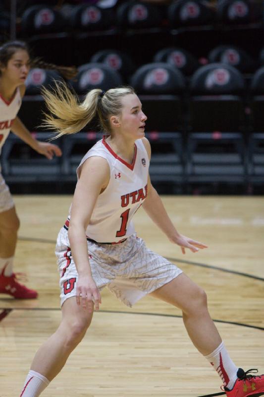 2016-11-03 11:00:00 ** Basketball, Damenbasketball, Malia Nawahine, Paige Crozon, South Dakota School of Mines & Technology, Utah Utes ** 