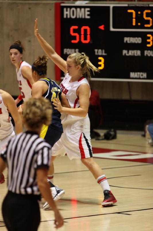 2012-11-16 17:41:38 ** Basketball, Damenbasketball, Michelle Plouffe, Michigan, Taryn Wicijowski, Utah Utes ** 