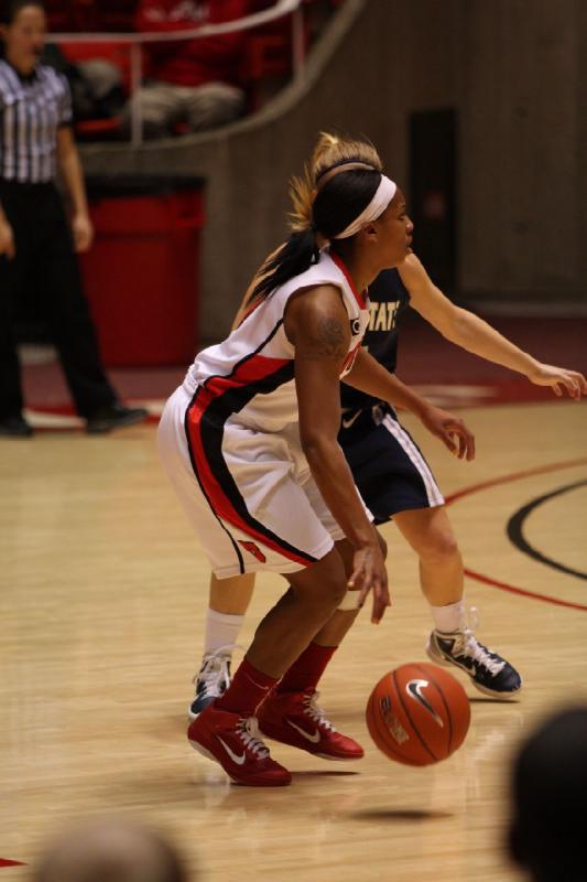 2011-01-01 15:11:03 ** Basketball, Damenbasketball, Janita Badon, Utah State, Utah Utes ** 