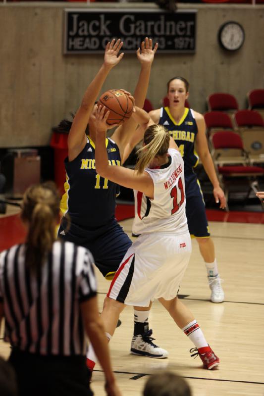2012-11-16 17:33:46 ** Basketball, Michigan, Taryn Wicijowski, Utah Utes, Women's Basketball ** 