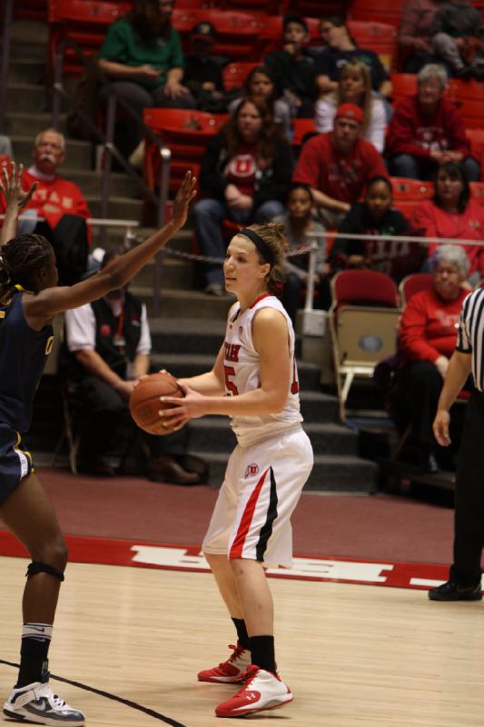 2012-01-15 15:41:51 ** Basketball, Damenbasketball, Kalifornien, Michelle Plouffe, Utah Utes ** 