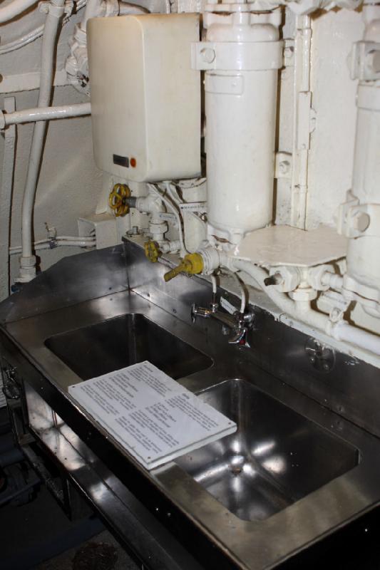 2010-04-15 15:49:27 ** Bremerhaven, Germany, Submarines, Type XXI, U 2540 ** Galley.