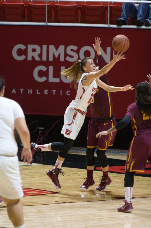 2015-02-01 13:03:39 ** Arizona State, Basketball, Damenbasketball, Danielle Rodriguez, Joeseta Fatuesi, Utah Utes ** 