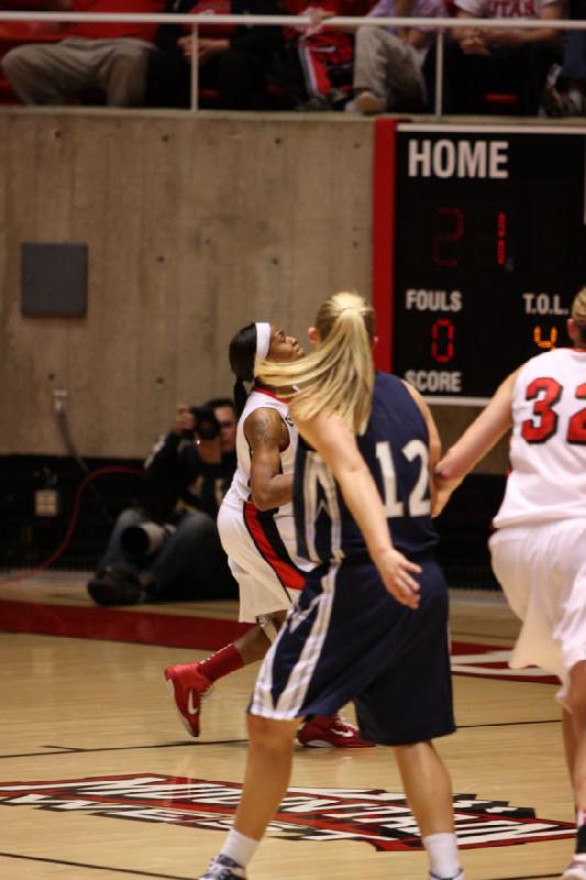 2011-01-01 15:32:26 ** Basketball, Damenbasketball, Diana Rolniak, Janita Badon, Utah State, Utah Utes ** 