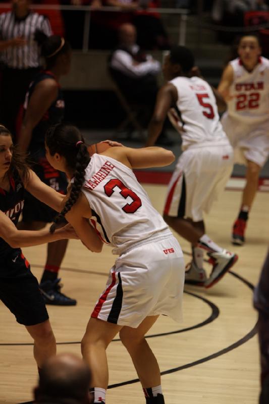 2013-12-21 16:27:21 ** Basketball, Cheyenne Wilson, Danielle Rodriguez, Malia Nawahine, Samford, Utah Utes, Women's Basketball ** 
