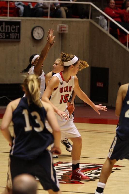 2011-01-01 15:25:33 ** Basketball, Damenbasketball, Janita Badon, Michelle Plouffe, Utah State, Utah Utes ** 