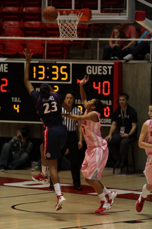2012-02-11 15:07:33 ** Arizona, Basketball, Damenbasketball, Iwalani Rodrigues, Michelle Plouffe, Utah Utes ** 