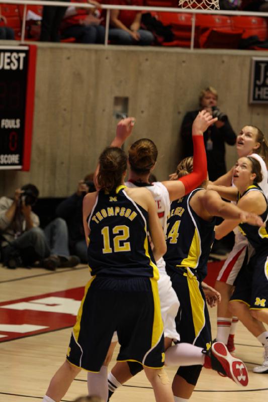 2012-11-16 17:25:28 ** Basketball, Michelle Plouffe, Michigan, Taryn Wicijowski, Utah Utes, Women's Basketball ** 