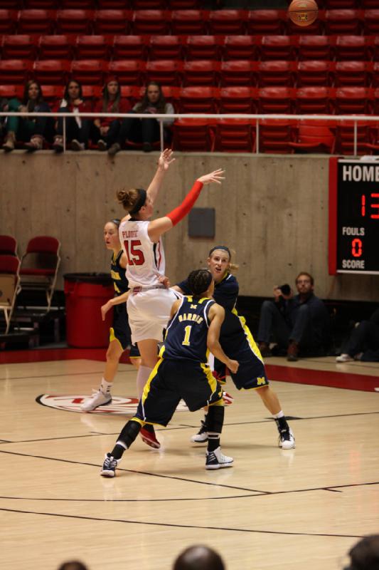 2012-11-16 16:40:18 ** Basketball, Michelle Plouffe, Michigan, Utah Utes, Women's Basketball ** 