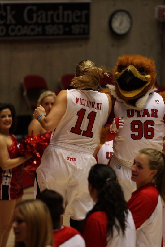 2012-11-01 18:58:12 ** Basketball, Concordia, Swoop, Taryn Wicijowski, Utah Utes, Women's Basketball ** 