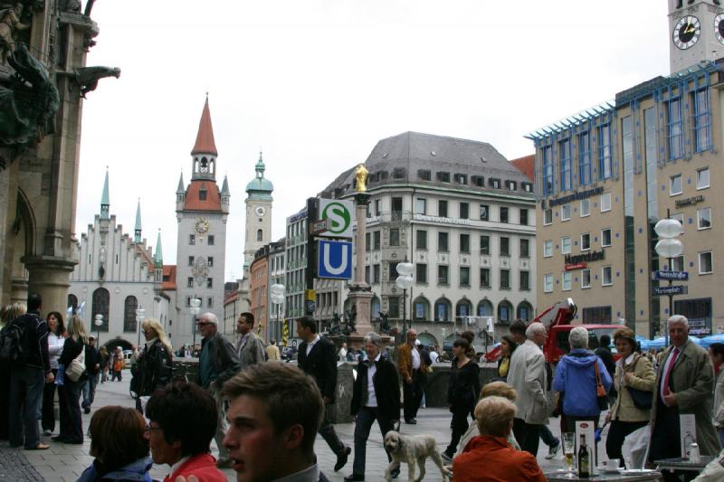 2008-05-19 15:07:36 ** Germany, Munich ** Marienplatz (Mary's square) in München.