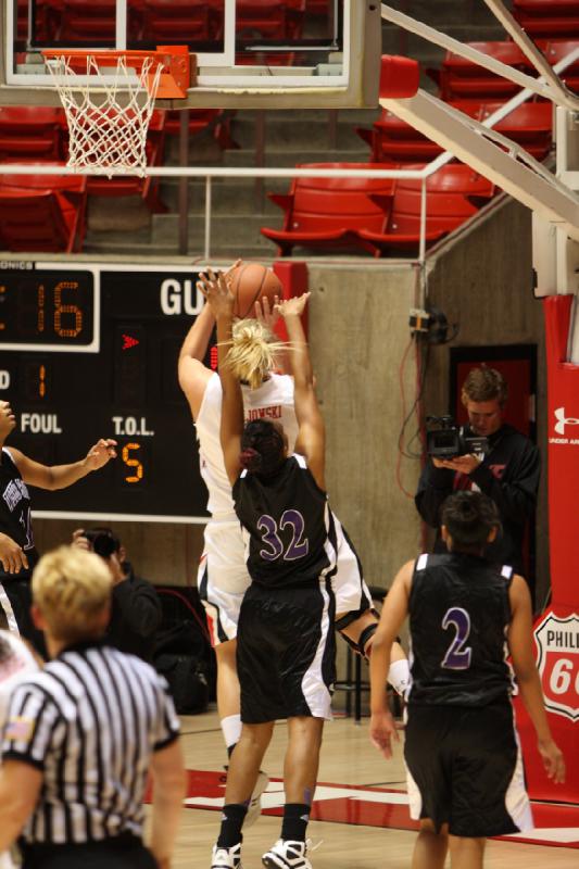 2011-12-01 19:08:42 ** Basketball, Damenbasketball, Taryn Wicijowski, Utah Utes, Weber State ** 