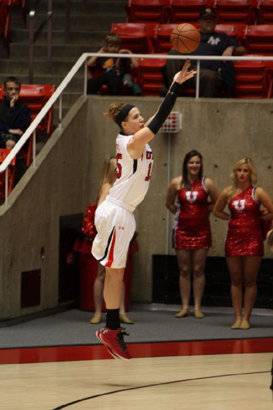 2012-12-29 15:08:53 ** Basketball, Damenbasketball, Michelle Plouffe, North Dakota, Utah Utes ** 