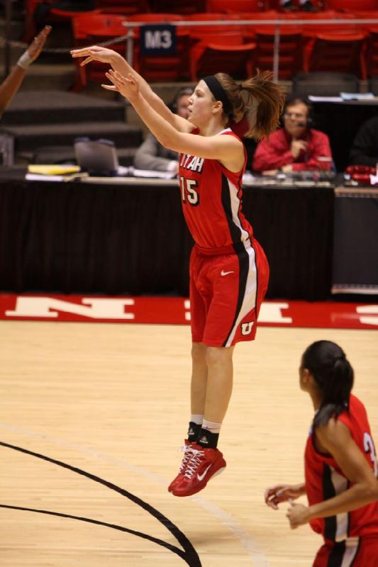 2011-03-19 17:50:38 ** Basketball, Damenbasketball, Iwalani Rodrigues, Michelle Plouffe, Notre Dame, Utah Utes ** 