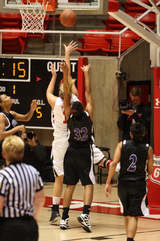 2011-12-01 19:08:42 ** Basketball, Damenbasketball, Taryn Wicijowski, Utah Utes, Weber State ** 