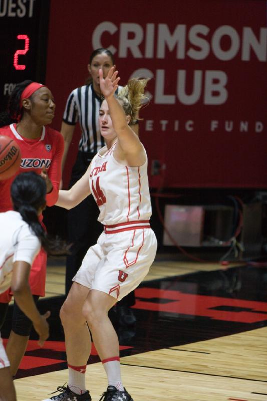 2017-01-08 12:08:00 ** Arizona, Basketball, Erika Bean, Paige Crozon, Utah Utes, Women's Basketball ** 