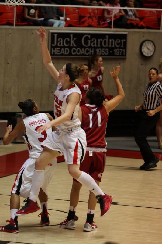 2013-02-24 14:52:09 ** Basketball, Damenbasketball, Iwalani Rodrigues, Michelle Plouffe, Utah Utes, Washington State ** 