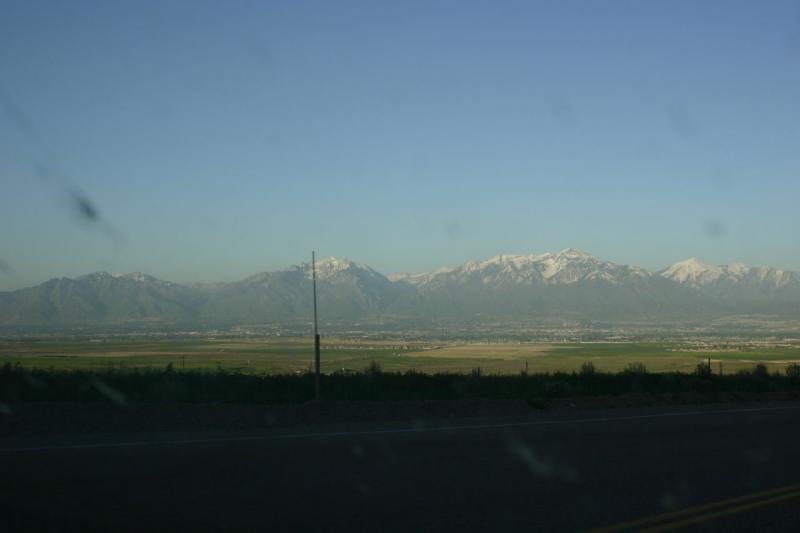 2005-05-22 19:46:54 ** Utah ** Wasatch Range in the east of the valley. 2005-05-22 19:46:54 ** Utah ** Wasatch Range in the east of the valley.