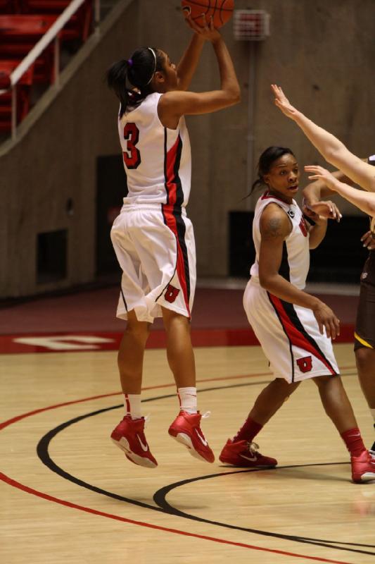 2011-01-15 15:41:57 ** Basketball, Damenbasketball, Iwalani Rodrigues, Janita Badon, Utah Utes, Wyoming ** 