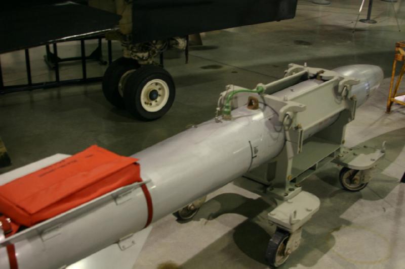 2007-04-08 13:09:16 ** Air Force, Hill AFB, Utah ** B-61 Atombombe.