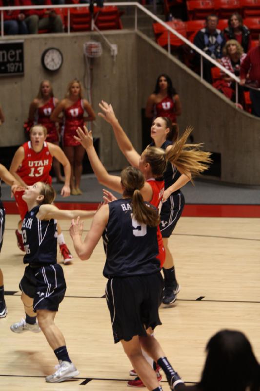 2012-12-08 16:40:07 ** Basketball, BYU, Damenbasketball, Rachel Messer, Taryn Wicijowski, Utah Utes ** 