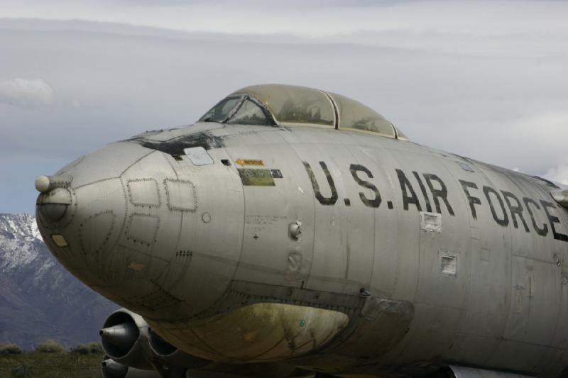 2007-04-01 14:40:12 ** Air Force, Hill AFB, Utah ** Front of the B-47 Stratojet.