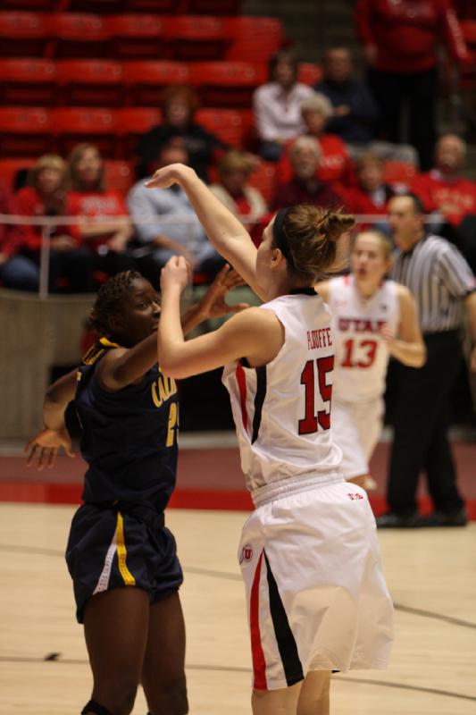 2012-01-15 15:34:09 ** Basketball, California, Michelle Plouffe, Rachel Messer, Utah Utes, Women's Basketball ** 