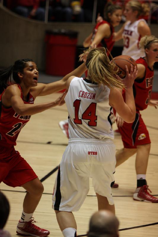 2012-11-13 20:44:51 ** Basketball, Paige Crozon, Rachel Messer, Southern Utah, Utah Utes, Women's Basketball ** 