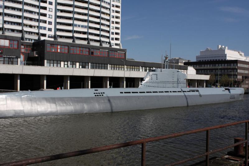 2010-04-15 16:01:45 ** Bremerhaven, Germany, Submarines, Type XXI, U 2540 ** Starboard side of U 2540.