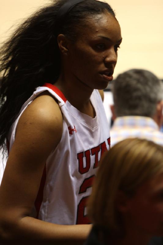 2013-11-01 18:51:42 ** Ariel Reynolds, Basketball, Damenbasketball, University of Mary, Utah Utes ** 