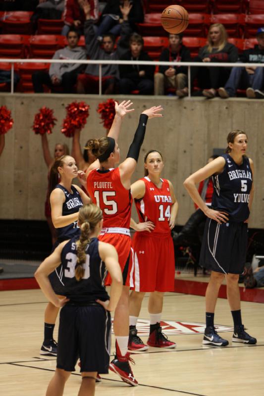 2012-12-08 15:08:29 ** Basketball, BYU, Damenbasketball, Michelle Plouffe, Paige Crozon, Utah Utes ** 