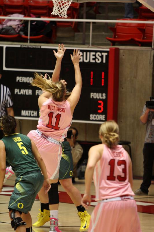 2013-02-08 19:16:55 ** Basketball, Damenbasketball, Oregon, Rachel Messer, Taryn Wicijowski, Utah Utes ** 