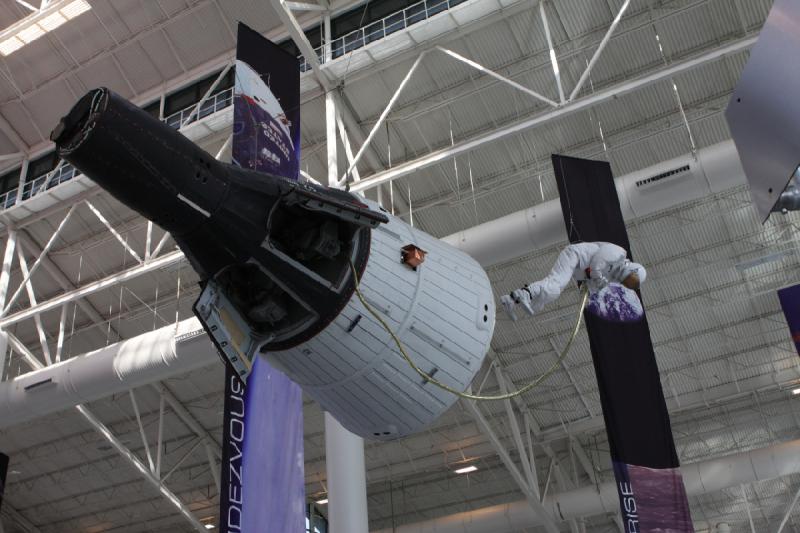 2011-03-26 16:15:26 ** Evergreen Aviation & Space Museum ** 
