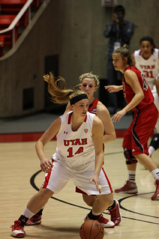 2012-11-13 19:12:17 ** Basketball, Ciera Dunbar, Damenbasketball, Paige Crozon, Southern Utah, Utah Utes ** 