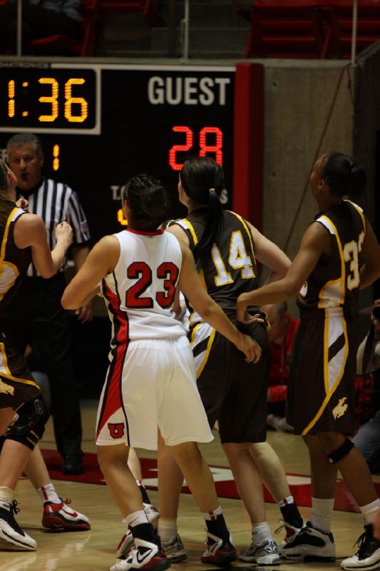 2011-01-15 15:42:43 ** Basketball, Brittany Knighton, Utah Utes, Women's Basketball, Wyoming ** 