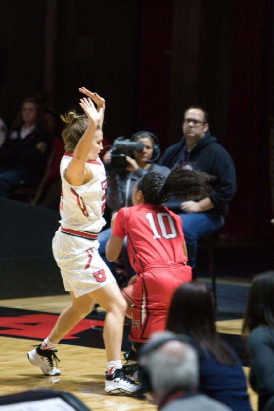 2015-11-17 20:17:24 ** Basketball, Damenbasketball, Katie Kuklok, Lamar, Utah Utes ** 