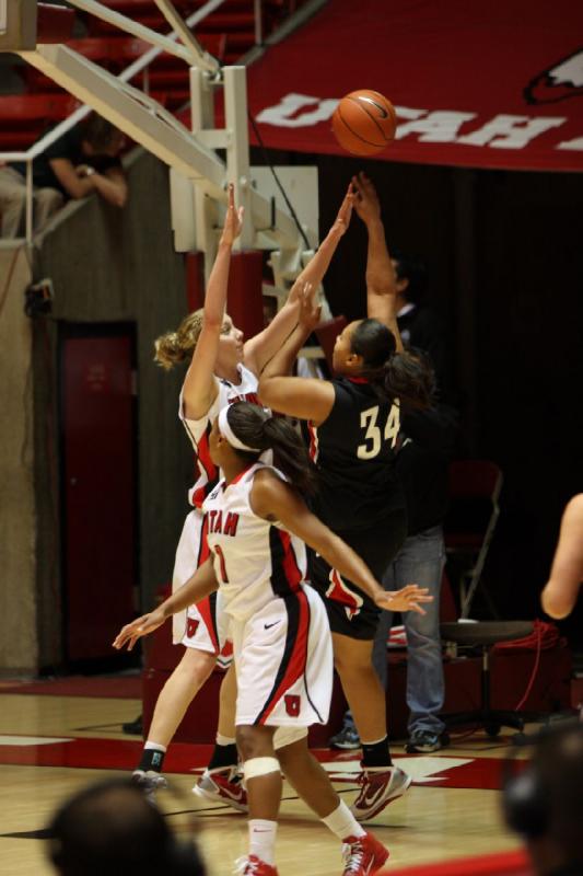 2010-12-20 20:00:55 ** Basketball, Diana Rolniak, Janita Badon, Southern Oregon, Utah Utes, Women's Basketball ** 