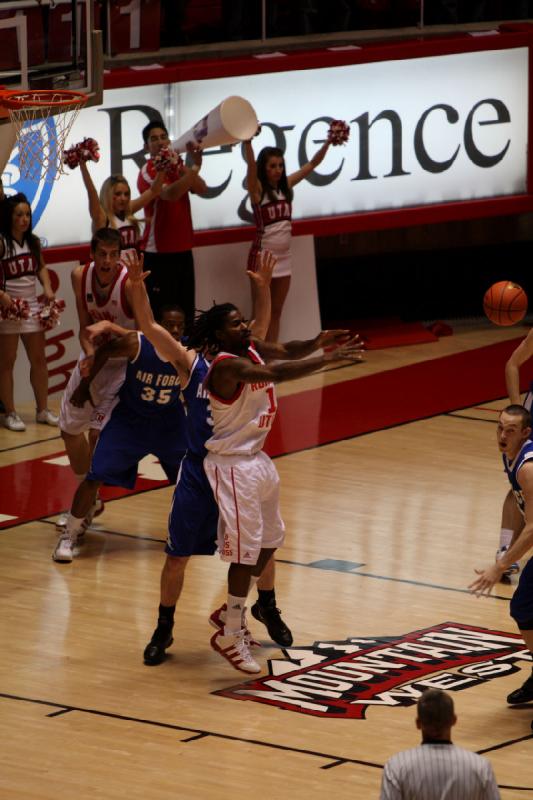 2010-01-23 16:46:19 ** Air Force, Basketball, David Foster, Herrenbasketball, Jay Watkins, Utah Utes ** 