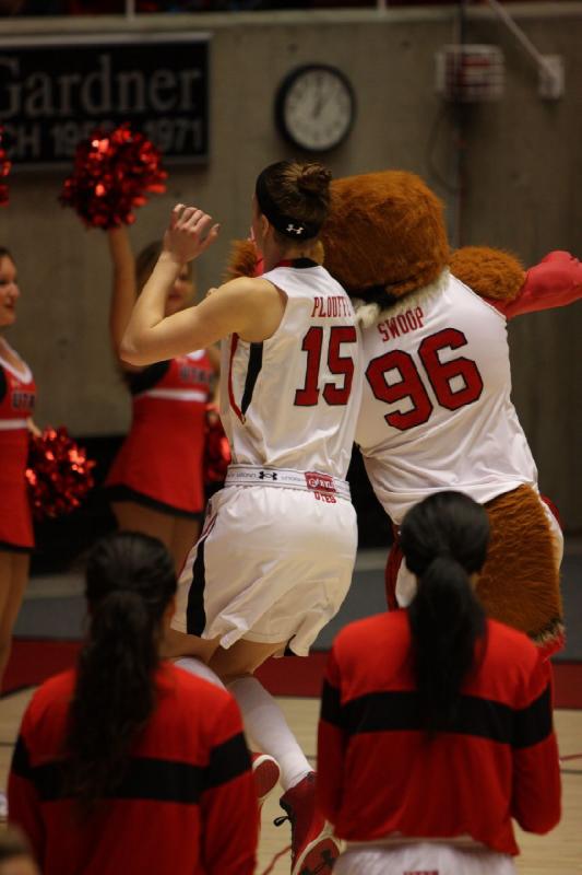 2014-01-12 13:00:22 ** Basketball, Cal, Michelle Plouffe, Swoop, Utah Utes, Women's Basketball ** 