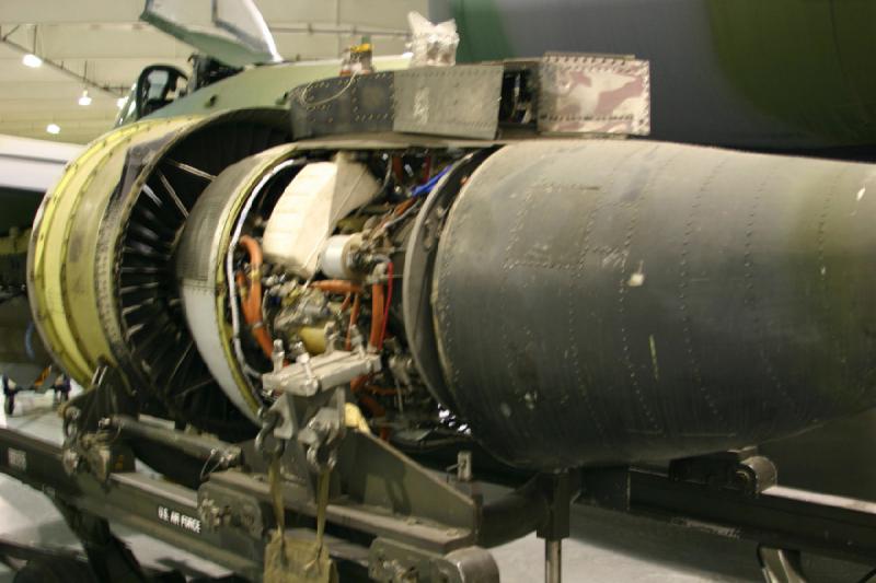 2007-04-08 13:42:30 ** Air Force, Hill AFB, Utah ** General Electric TF34 Turbofan.