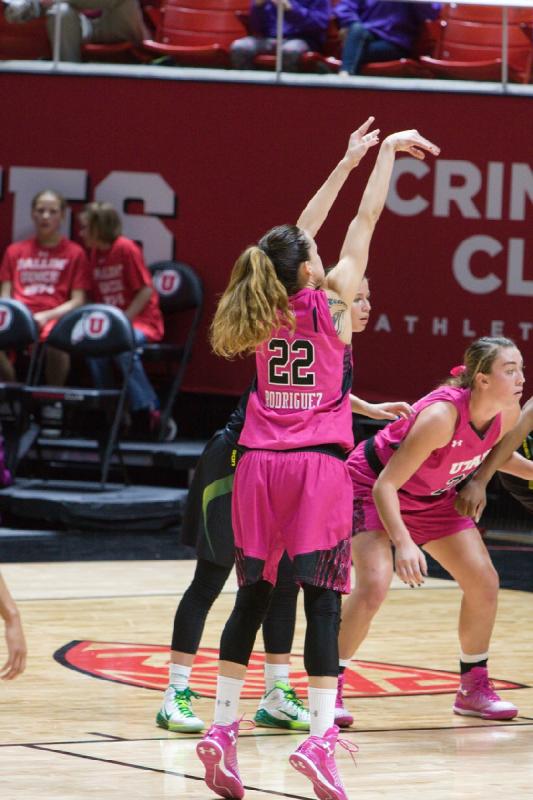 2015-02-20 19:42:16 ** Basketball, Damenbasketball, Danielle Rodriguez, Oregon, Utah Utes, Wendy Anae ** 