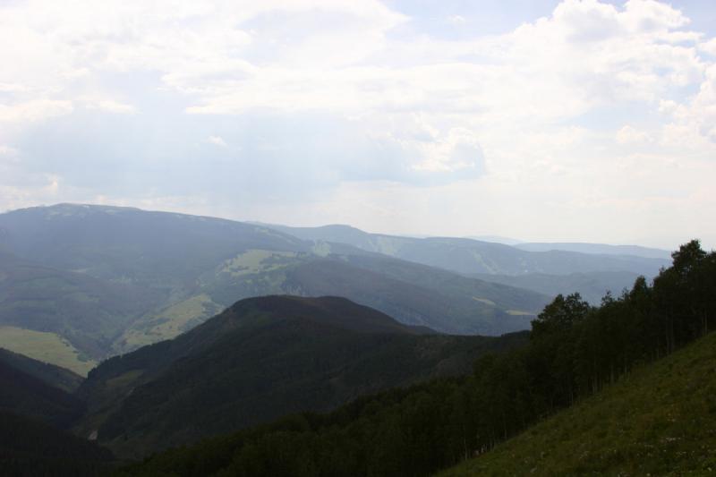 2006-07-23 15:31:22 ** Vail ** Far visibility from the top of the mountain.
