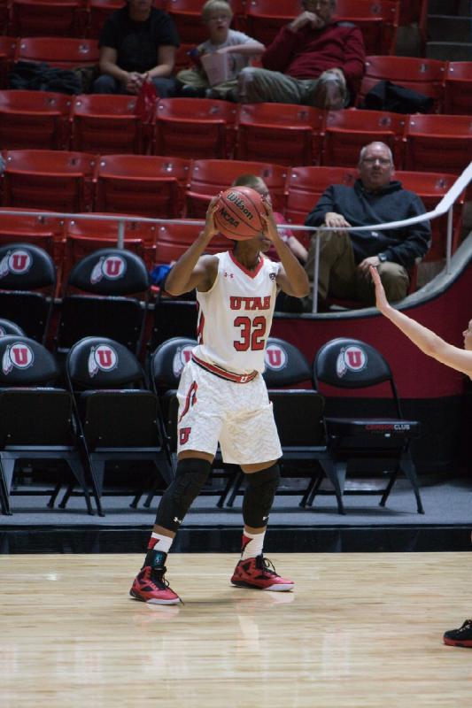 2015-11-13 17:45:07 ** Basketball, Damenbasketball, South Dakota, Tanaeya Boclair, Utah Utes ** 
