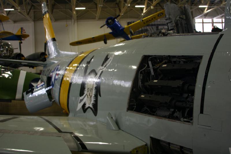 2007-04-01 15:43:52 ** Air Force, Hill AFB, Utah ** North American F-86F 'Sabre'.