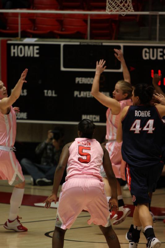 2012-02-11 15:11:28 ** Arizona, Basketball, Cheyenne Wilson, Michelle Plouffe, Rachel Messer, Utah Utes, Women's Basketball ** 