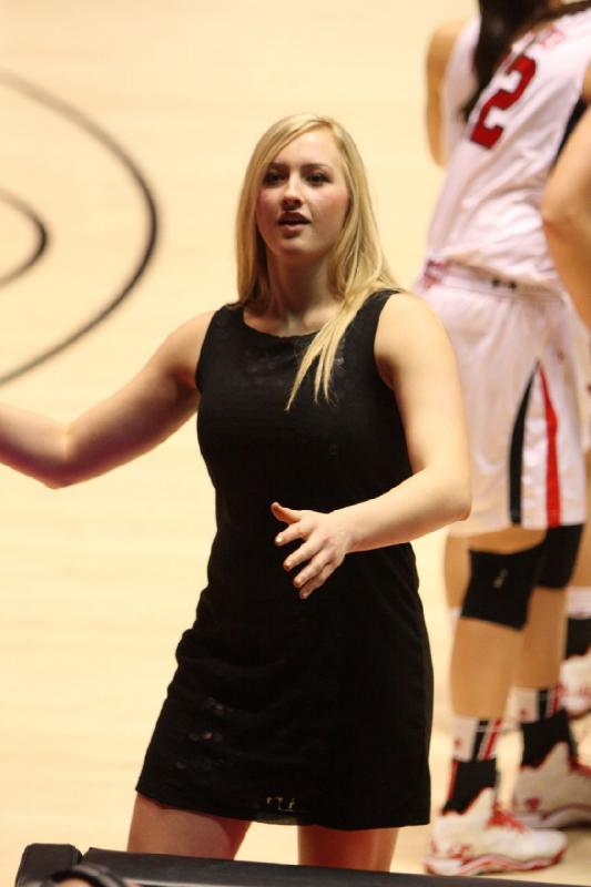 2014-02-16 16:46:04 ** Basketball, Emily Potter, Paige Crozon, Utah Utes, Washington, Women's Basketball ** 