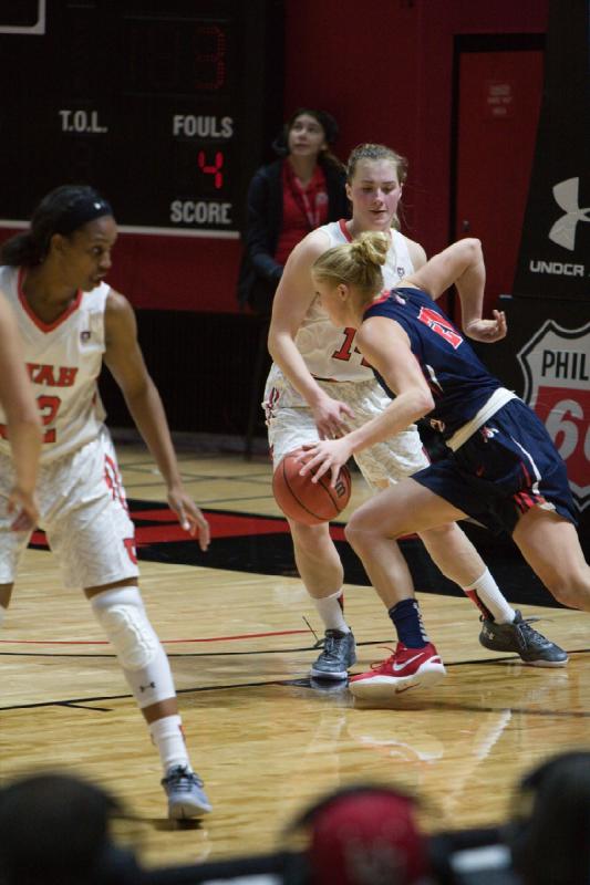 2015-12-19 15:17:04 ** Basketball, Fresno State, Paige Crozon, Tanaeya Boclair, Utah Utes, Women's Basketball ** 