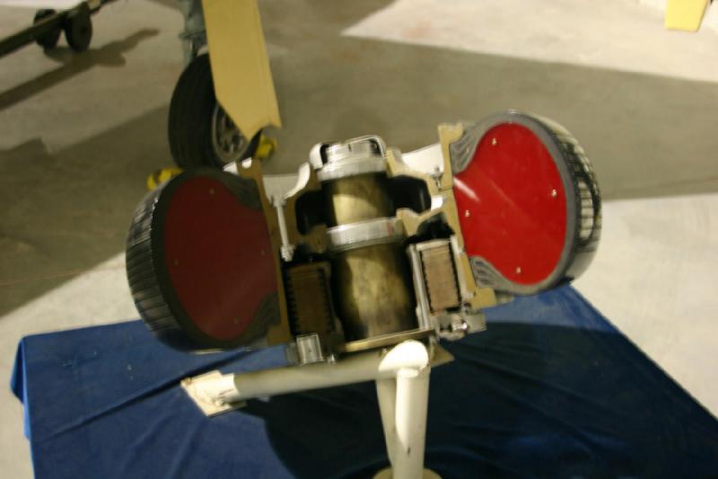 2007-04-08 13:16:44 ** Air Force, Hill AFB, Utah ** Profile of a plane wheel.