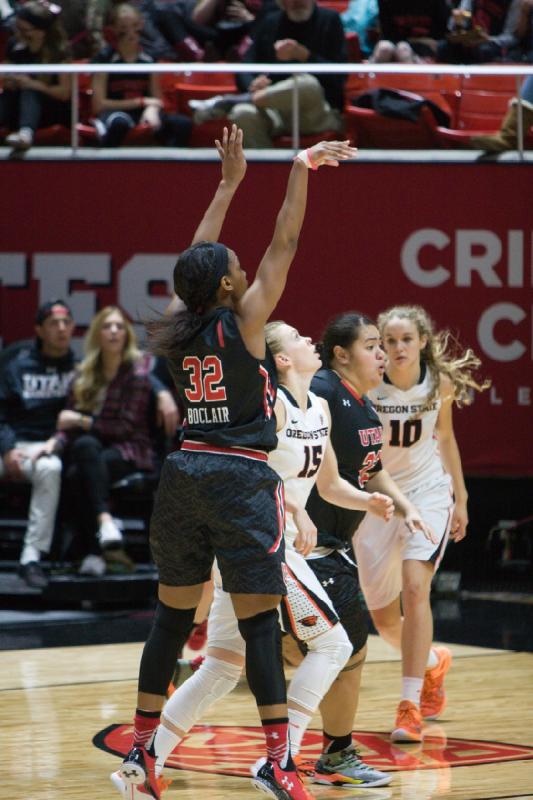 2016-01-22 20:38:42 ** Basketball, Damenbasketball, Joeseta Fatuesi, Oregon State, Tanaeya Boclair, Utah Utes ** 